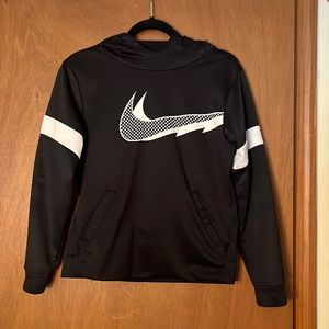 Black Youth L Nike Dri-fit hoodie